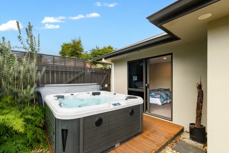 Photo of property in 3 Talbot Place, Welcome Bay, Tauranga, 3112