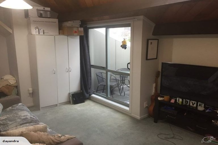 Photo of property in Metro Apartments, 16/220 Thorndon Quay, Pipitea, Wellington, 6011