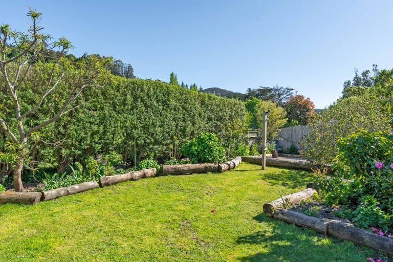 Photo of property in 25 Churchill Crescent, Featherston, 5710