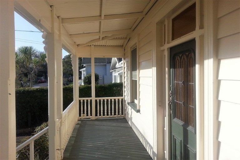 Photo of property in 16 Prospect Terrace, Mount Eden, Auckland, 1024