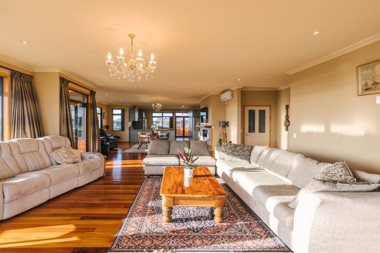 Photo of property in 49 Hartley Street, Foxton Beach, Foxton, 4815