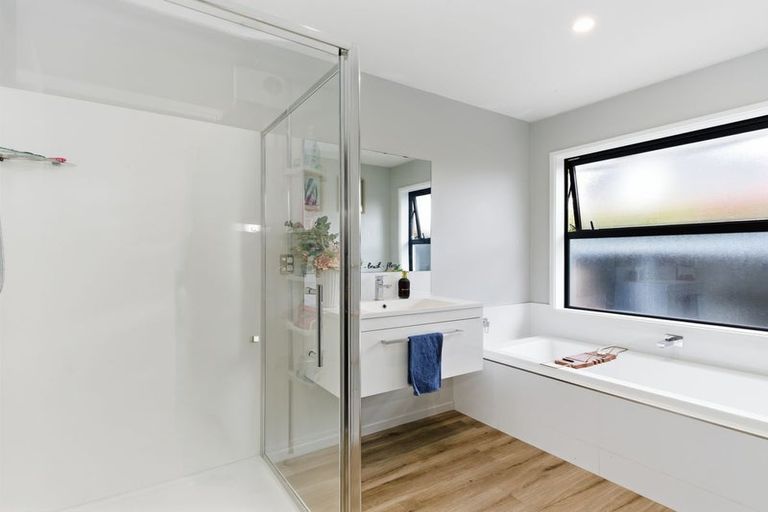 Photo of property in 48 Shadbolt Lane, Rolleston, 7614