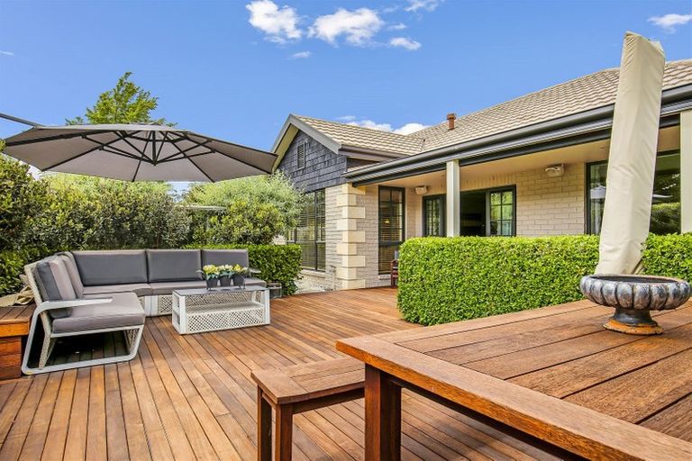 Photo of property in 16 Elmslie Grove, Halswell, Christchurch, 8025