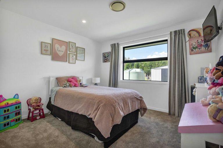 Photo of property in 123 Princess Street, Waitara, 4383
