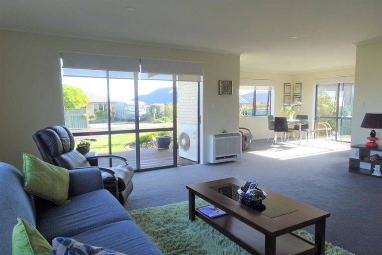 Photo of property in 24 Karoro Place, Karoro, Greymouth, 7805