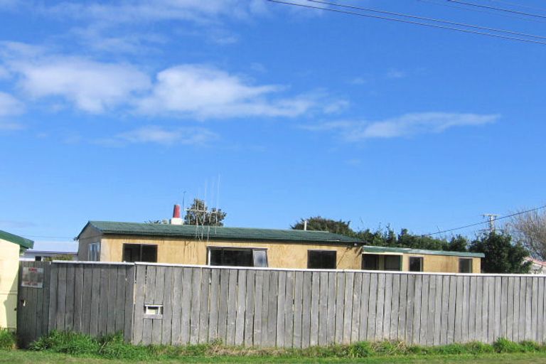 Photo of property in 36 Edinburgh Terrace, Foxton Beach, Foxton, 4815