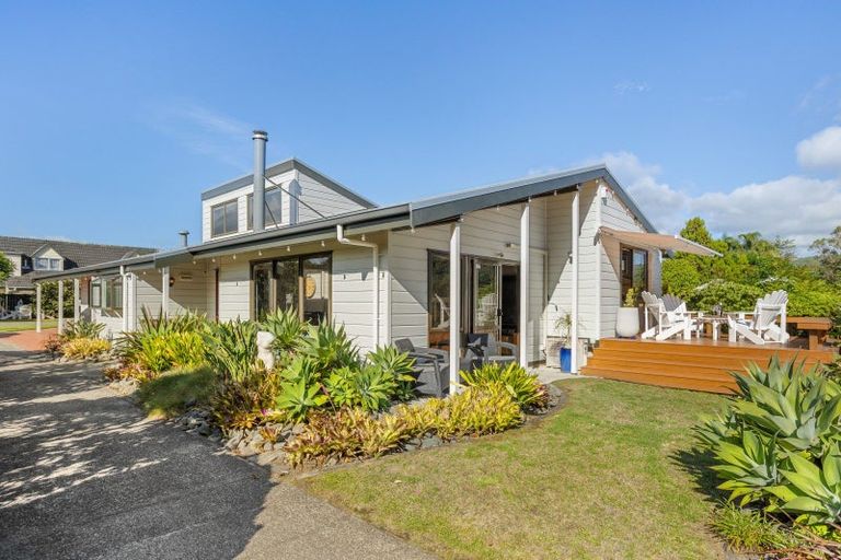 Photo of property in 83 Robinson Road, Whitianga, 3510