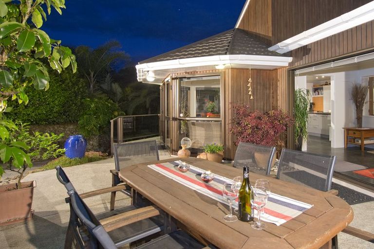 Photo of property in 15a Kent Road, Regent, Whangarei, 0112