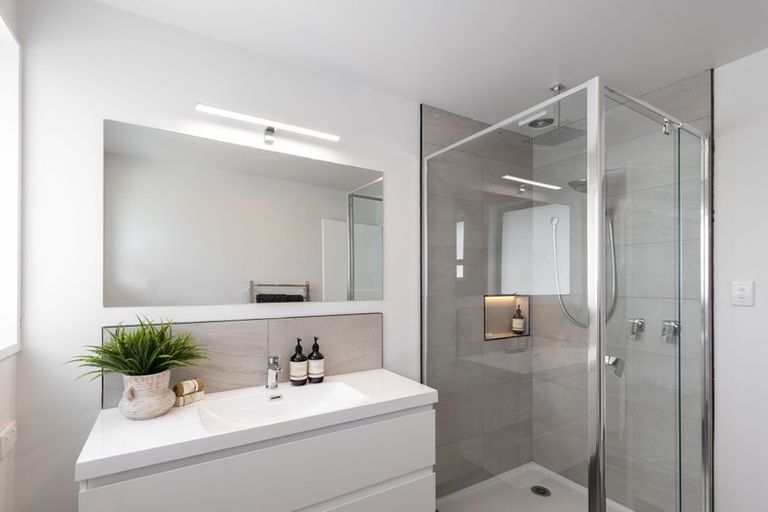 Photo of property in 14 De Bloge Place, Burwood, Christchurch, 8061