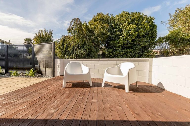 Photo of property in 14 De Bloge Place, Burwood, Christchurch, 8061