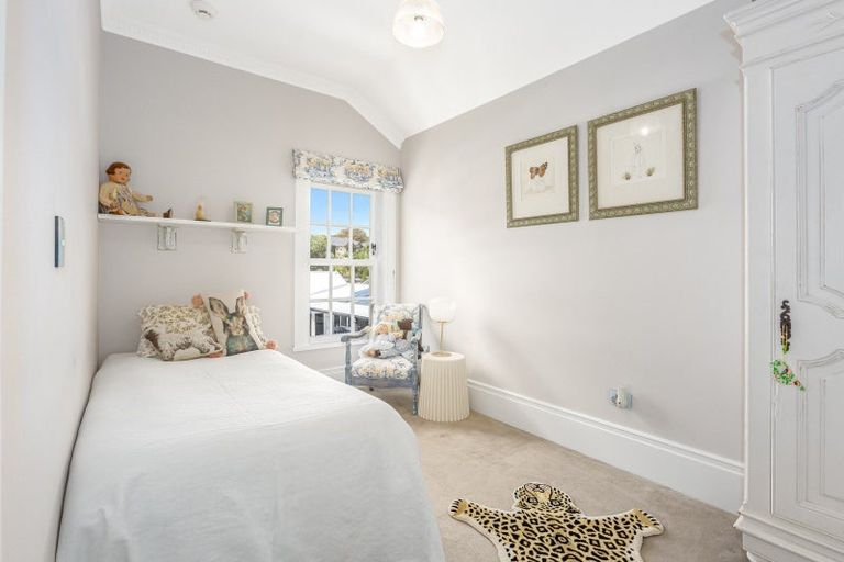 Photo of property in 70 Te Moana Road, Waikanae Beach, Waikanae, 5036