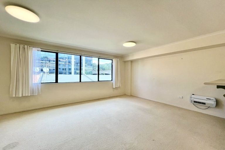 Photo of property in 83j Hill Street, Thorndon, Wellington, 6011