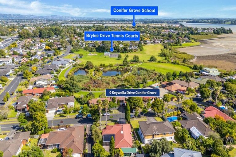 Photo of property in 9 Keywella Drive, Conifer Grove, Takanini, 2112