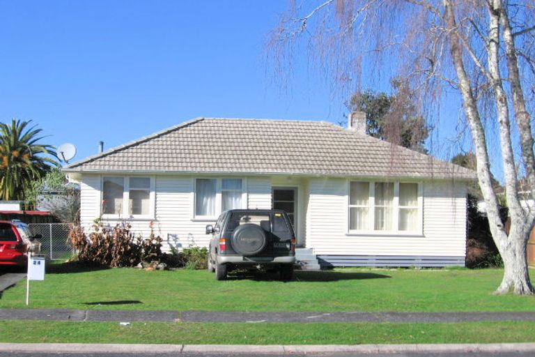 Photo of property in 24 Croall Crescent, St Andrews, Hamilton, 3200