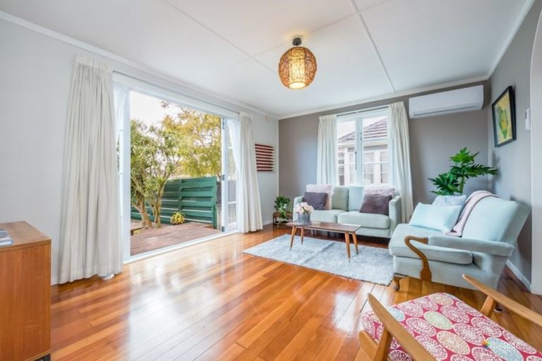 Photo of property in 1/20 Rata, Naenae, Lower Hutt, 5011