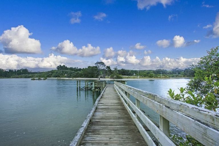 Photo of property in 12/24 Ferry Road, Wade Heads, Whangaparaoa, 0932