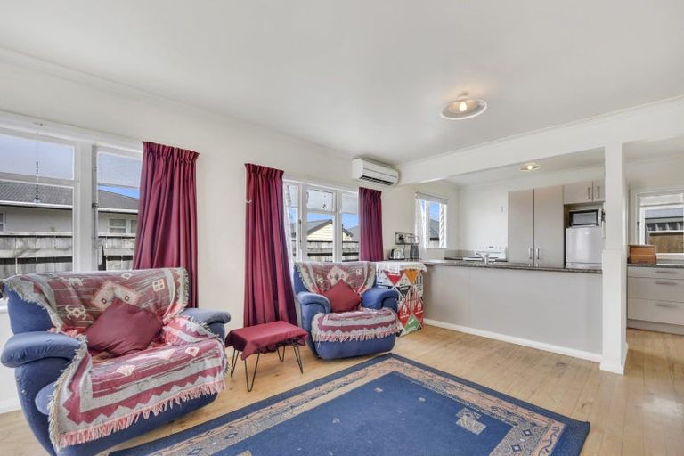 Photo of property in 11 Mcglashen Street, Motueka, 7120