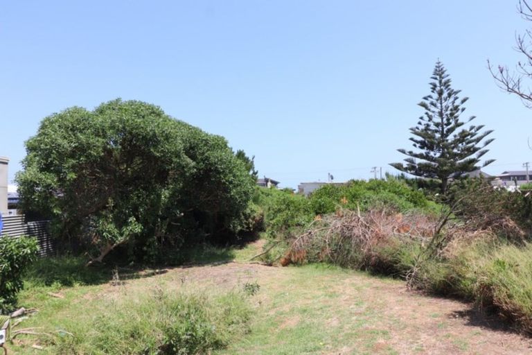 Photo of property in 4 Nelson Street, Foxton Beach, Foxton, 4815