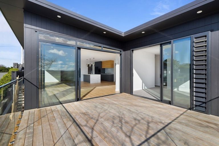 Photo of property in 130 Hibiscus Coast Highway, Red Beach, 0932