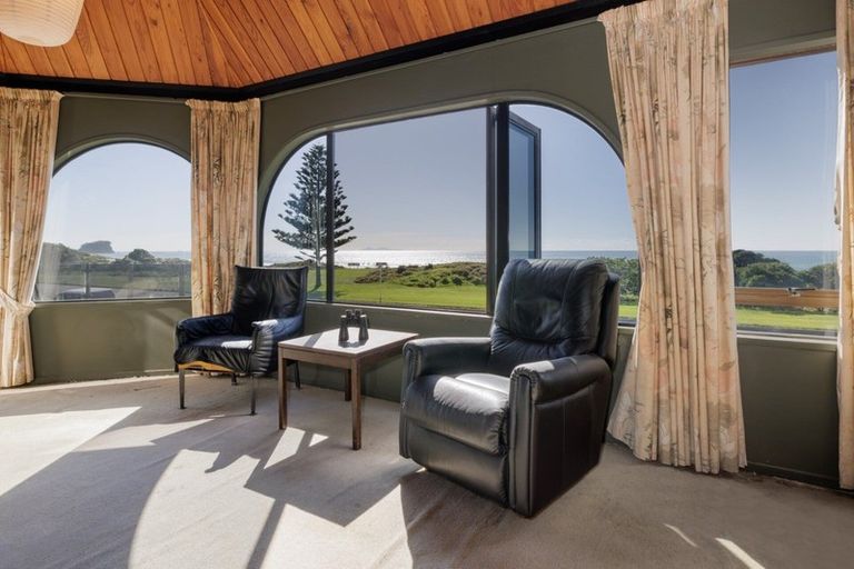 Photo of property in 207c Marine Parade, Mount Maunganui, 3116