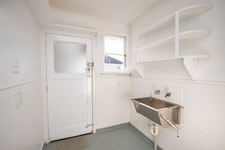 Photo of property in 687 State Highway 25, Waitakaruru, Ngatea, 3576