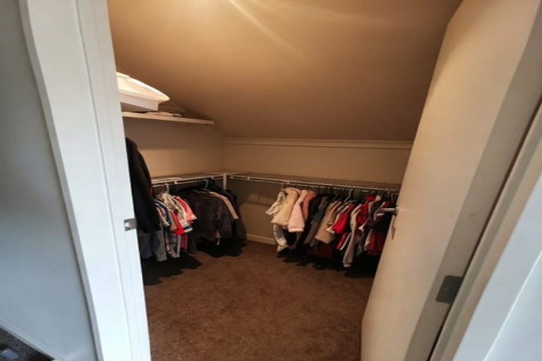 Photo of property in 2a Dapple Place, Flat Bush, Auckland, 2019