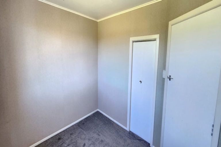 Photo of property in 2/39 Waimea Street, Westown, New Plymouth, 4310