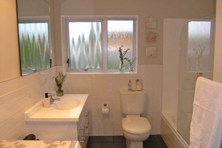 Photo of property in 22a Darlington Road, Miramar, Wellington, 6022