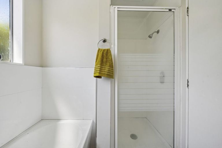 Photo of property in 15 Westhaven Drive, Tawa, Wellington, 5028