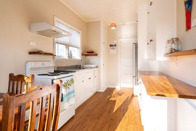 Photo of property in 37 Puketai Street, Andersons Bay, Dunedin, 9013