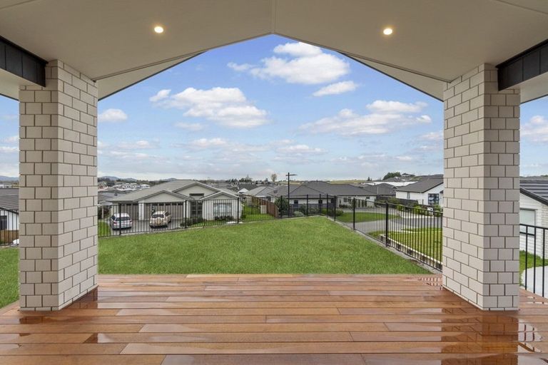 Photo of property in 28 Rose Berry Crescent, Flagstaff, Hamilton, 3210