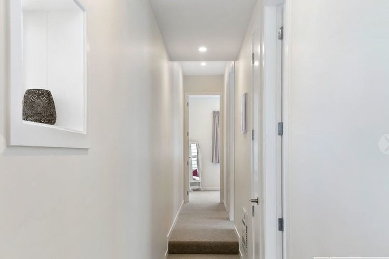 Photo of property in 79 Elizabeth Street, Mount Victoria, Wellington, 6011