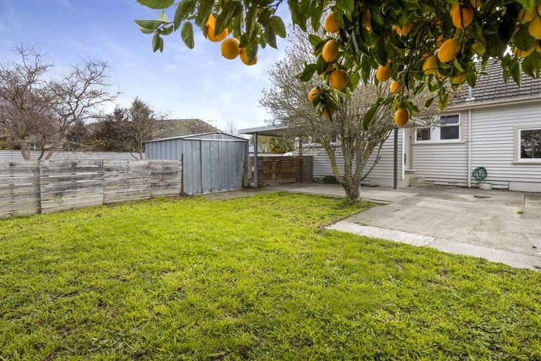 Photo of property in 12 Gardiner Street, Riversdale, Blenheim, 7201
