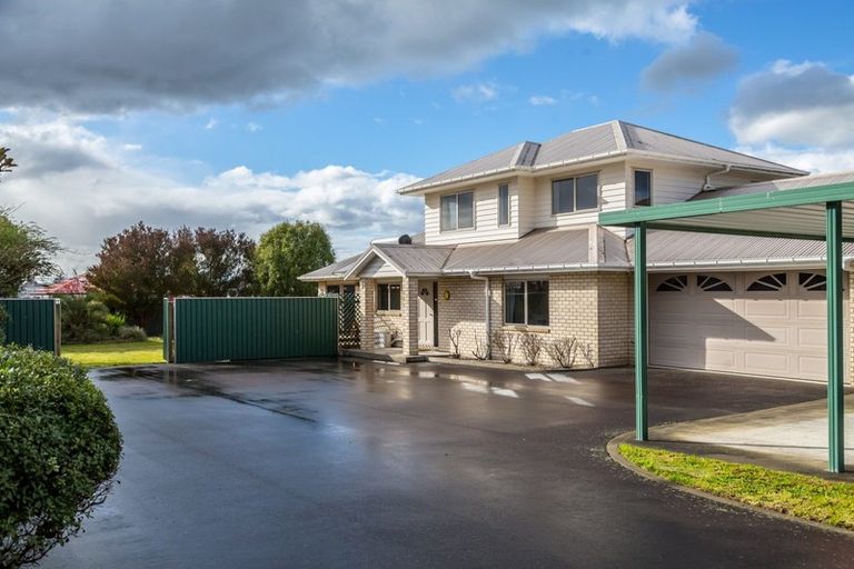 Photo of property in 47 Solway Crescent, Solway, Masterton, 5810
