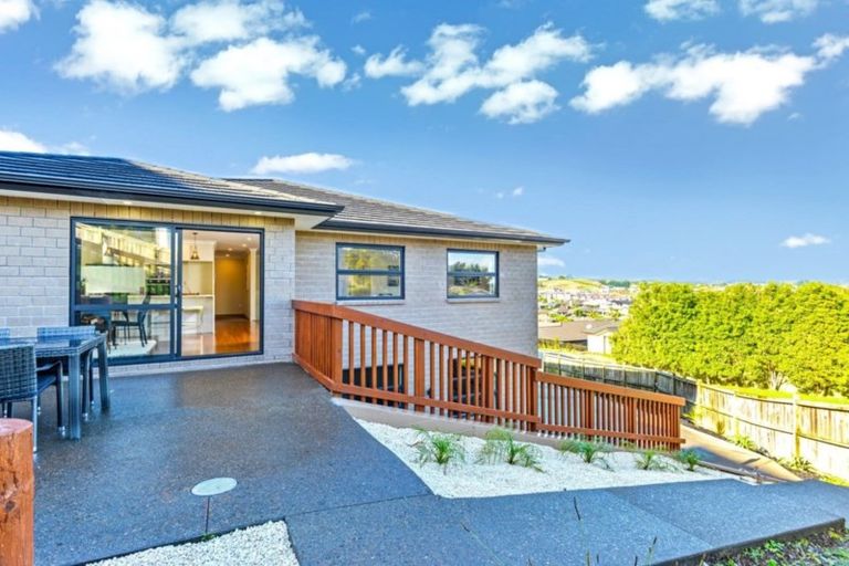 Photo of property in 10 Valley Heights Lane, Pukekohe, 2120