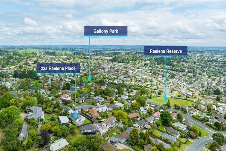 Photo of property in 22a Raelene Place, Massey, Auckland, 0614