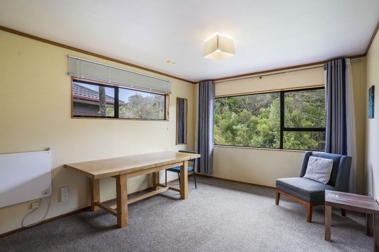 Photo of property in 18 Montressor Place, Howick, Auckland, 2014