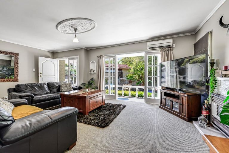 Photo of property in 3 Joanna Place, Deanwell, Hamilton, 3206