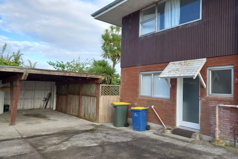 Photo of property in 2/151 Astley Avenue, New Lynn, Auckland, 0600