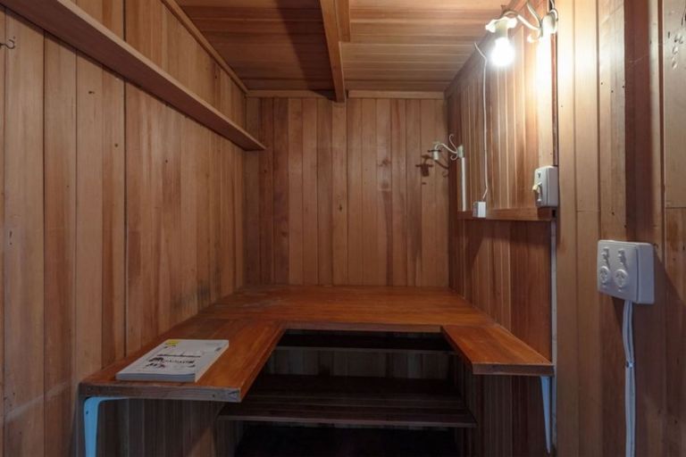 Photo of property in 9 Karamu Avenue, Takaro, Palmerston North, 4410