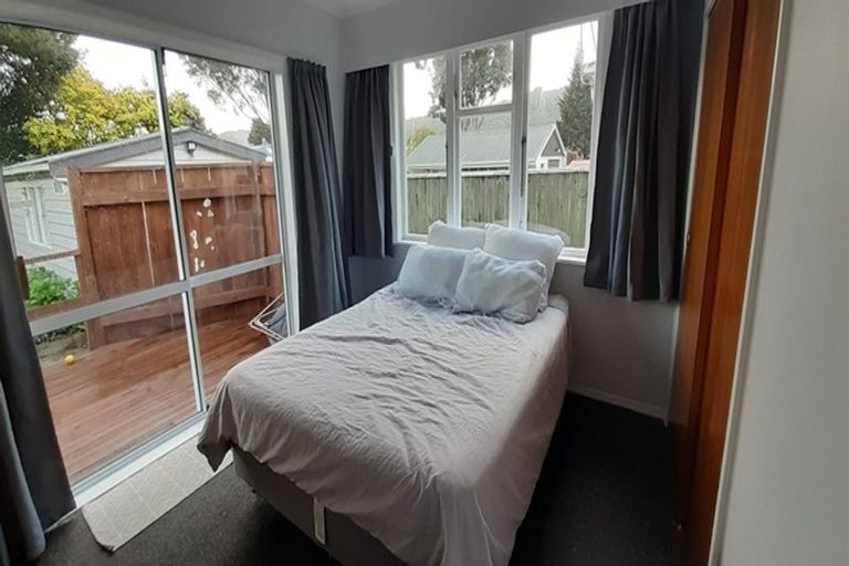 Photo of property in 3 Kashmir Avenue, Clouston Park, Upper Hutt, 5018