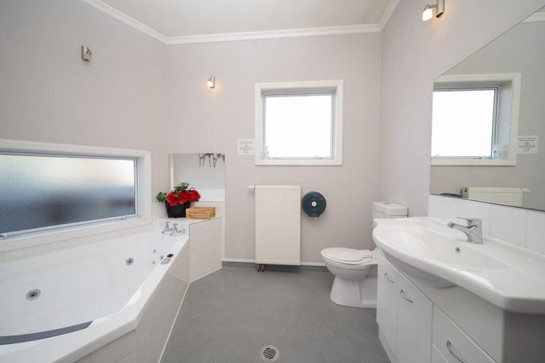 Photo of property in 5 Theyers Street, Alexandra, 9320