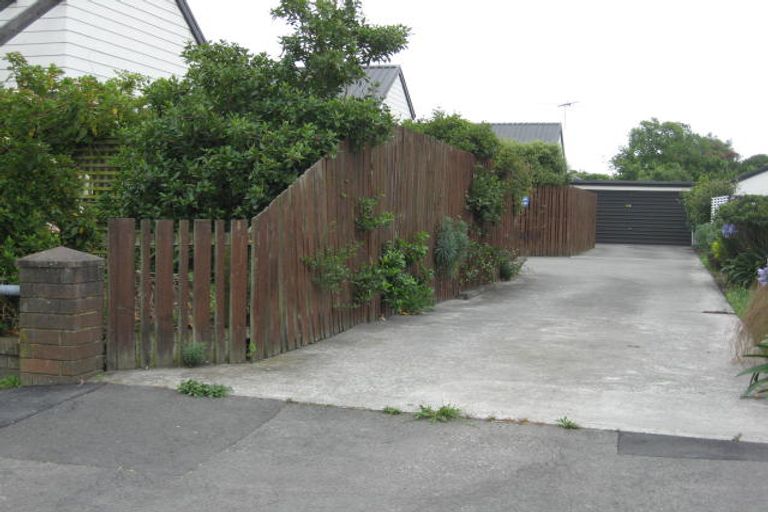 Photo of property in 3/13 Suva Street, Upper Riccarton, Christchurch, 8041