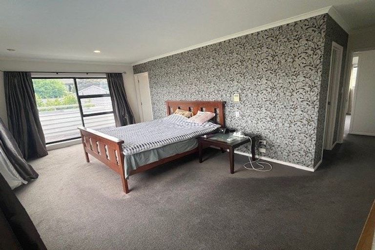 Photo of property in 62 Somerville Road, Shelly Park, Auckland, 2014