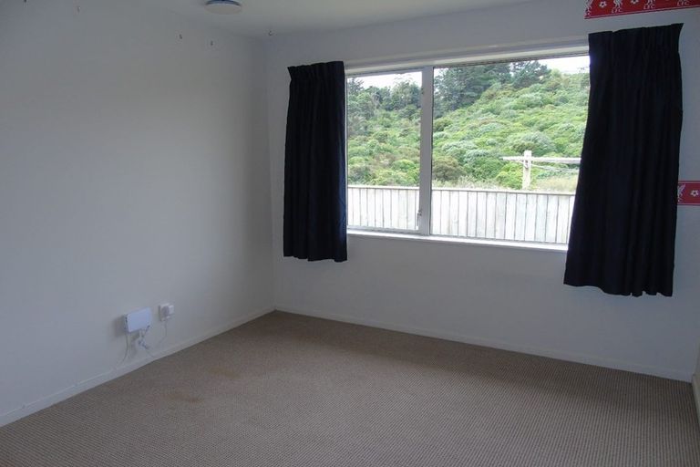 Photo of property in 12 Tararua Close, Aotea, Porirua, 5024