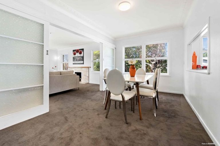 Photo of property in 34 Kohekohe Street, New Lynn, Auckland, 0600