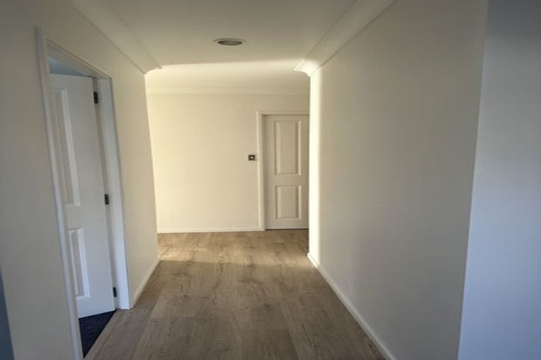 Photo of property in 2/840 Whangaparaoa Road, Manly, Whangaparaoa, 0930