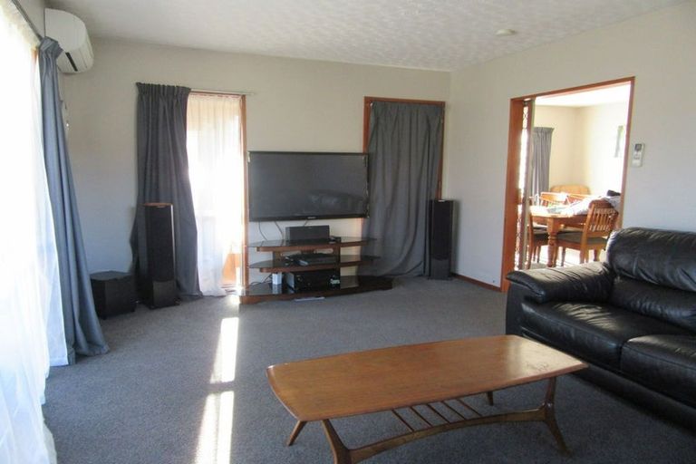 Photo of property in 55 Ashwood Street, Parklands, Christchurch, 8083