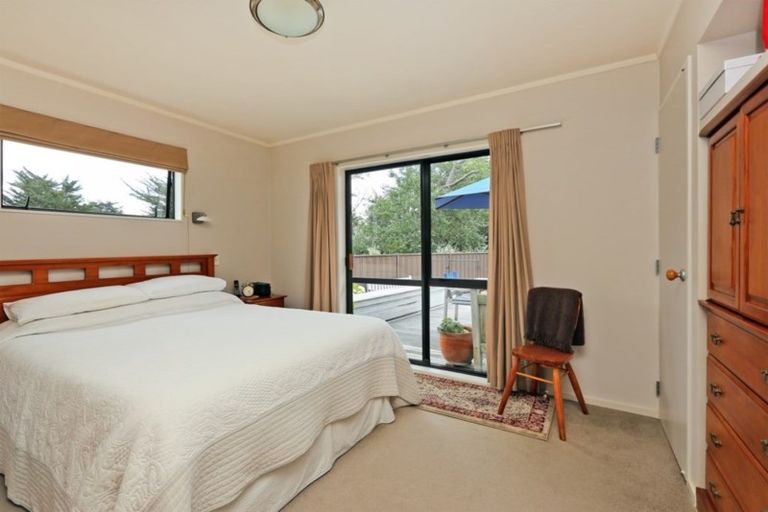 Photo of property in 18 Airini Road, Waimarama, Havelock North, 4294