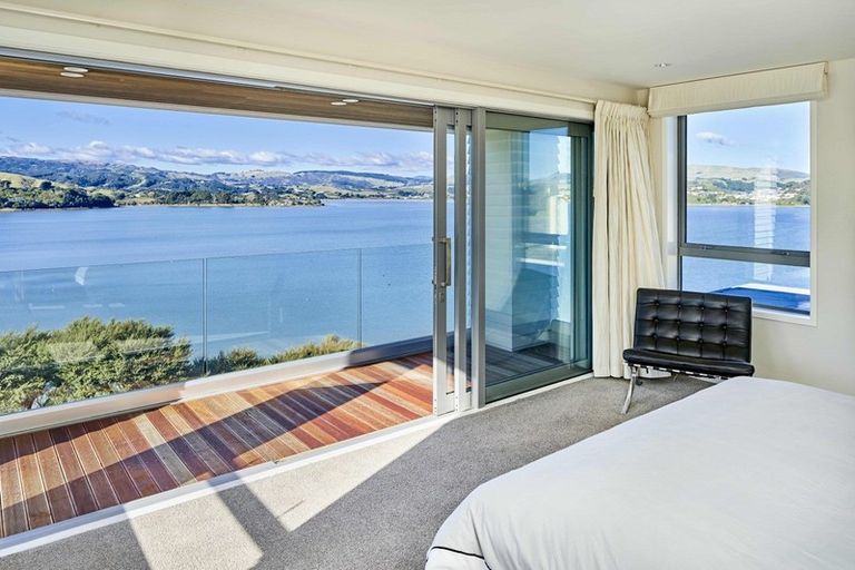 Photo of property in 31 Pendennis Point, Camborne, Porirua, 5026